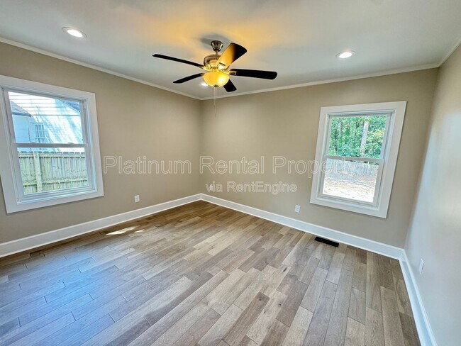 Building Photo - 431 North Marietta Pkwy NE