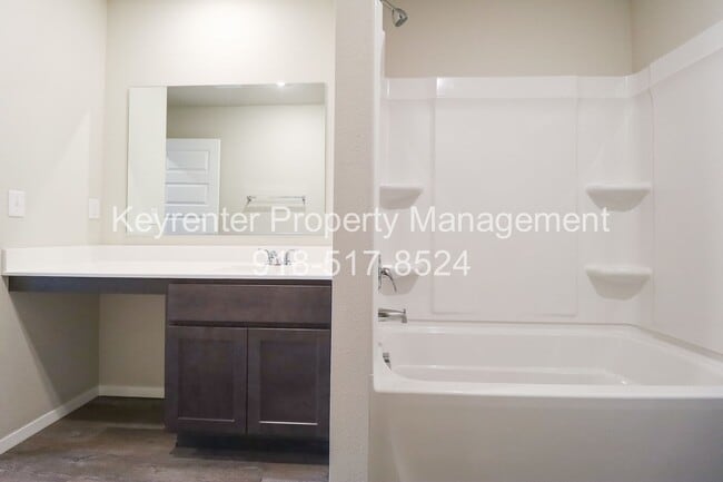 Building Photo - New Construction with Pond View! 4 Bed 2 Bath Broken Arrow