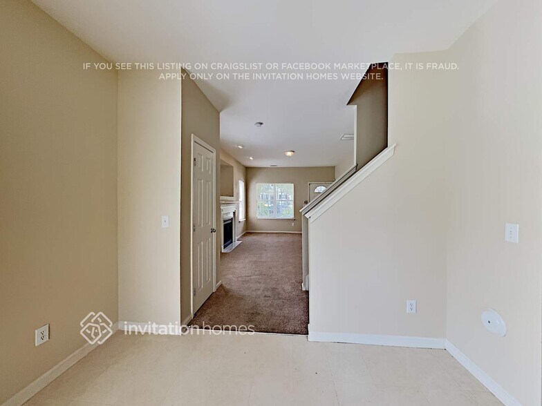 Building Photo - 507 Summer Storm Dr