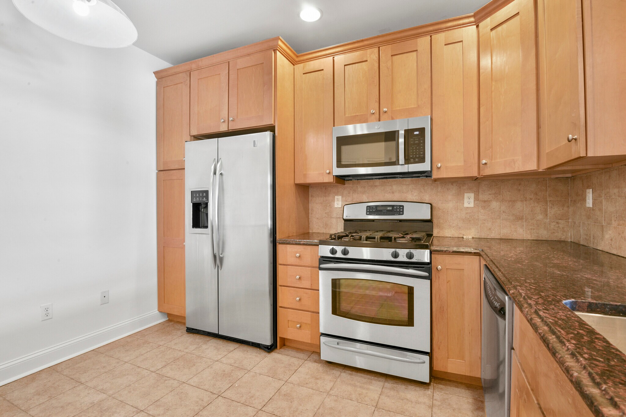 Building Photo - 55 1st St