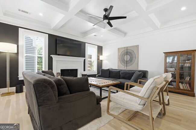 Building Photo - 5451 Autumn Flame Dr NE