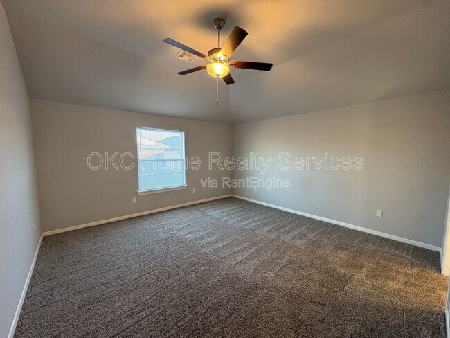 Building Photo - 928 Dusky Valley Ln