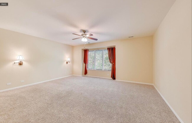 Building Photo - 11 Beaconsfield Ct