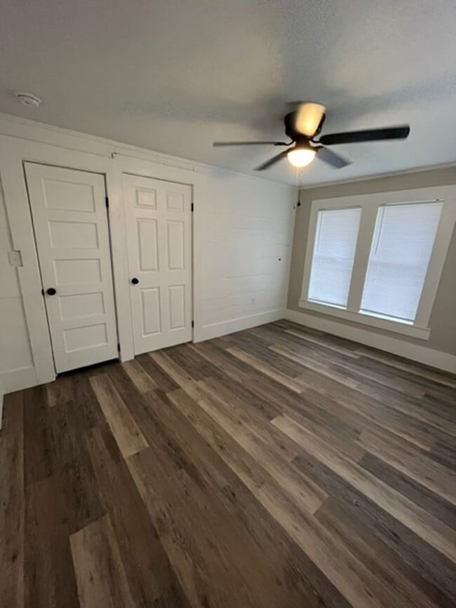 Building Photo - 2 Bedroom House in Woden ISD