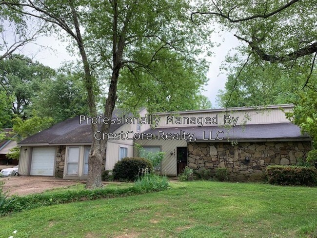 Building Photo - 5441 Fieldcrest Ave