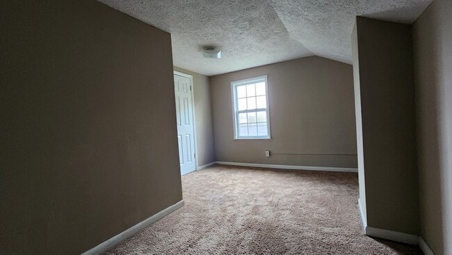 Building Photo - Four bedroom house for rent
