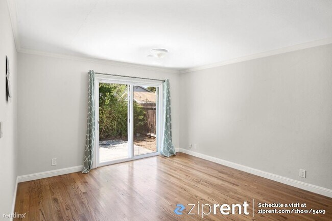 Building Photo - 4 br, 3 bath House - 3103 Millar Avenue, S...