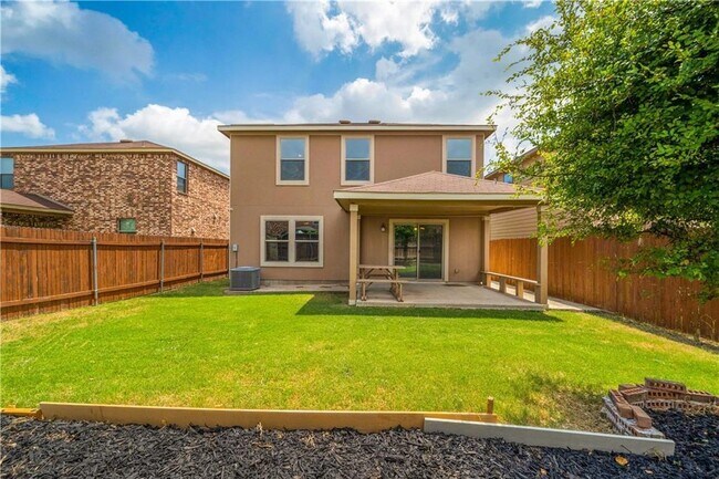 Building Photo - 11012 Culzean Dr