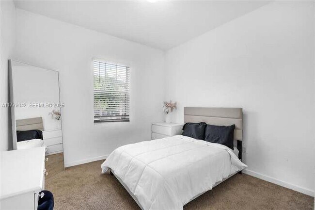 Building Photo - 11732 SW 243rd St