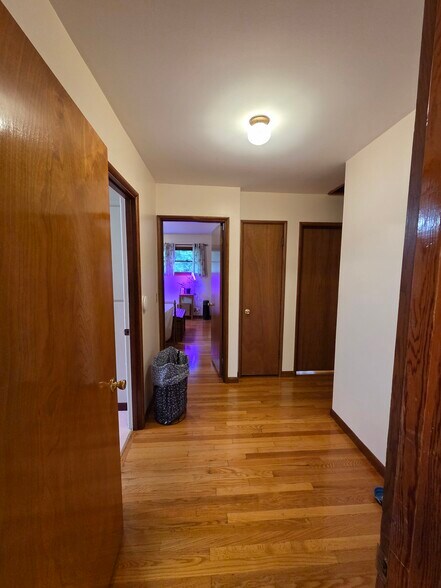 Building Photo - 3819 SE Francis St