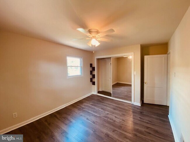 Building Photo - 4418 Ives St