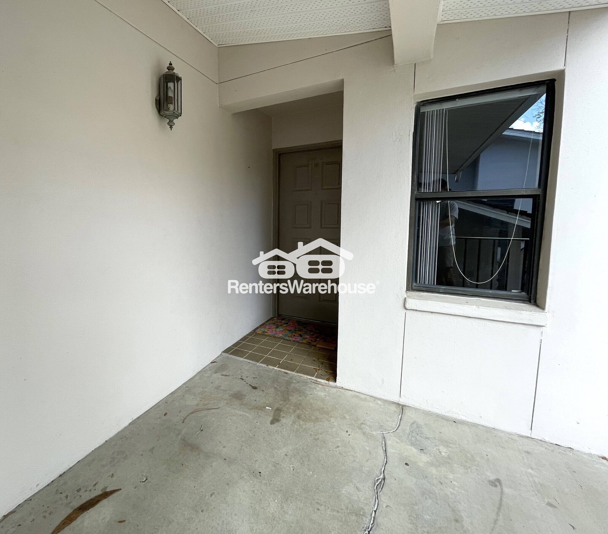 Building Photo - 300 S Florida Ave