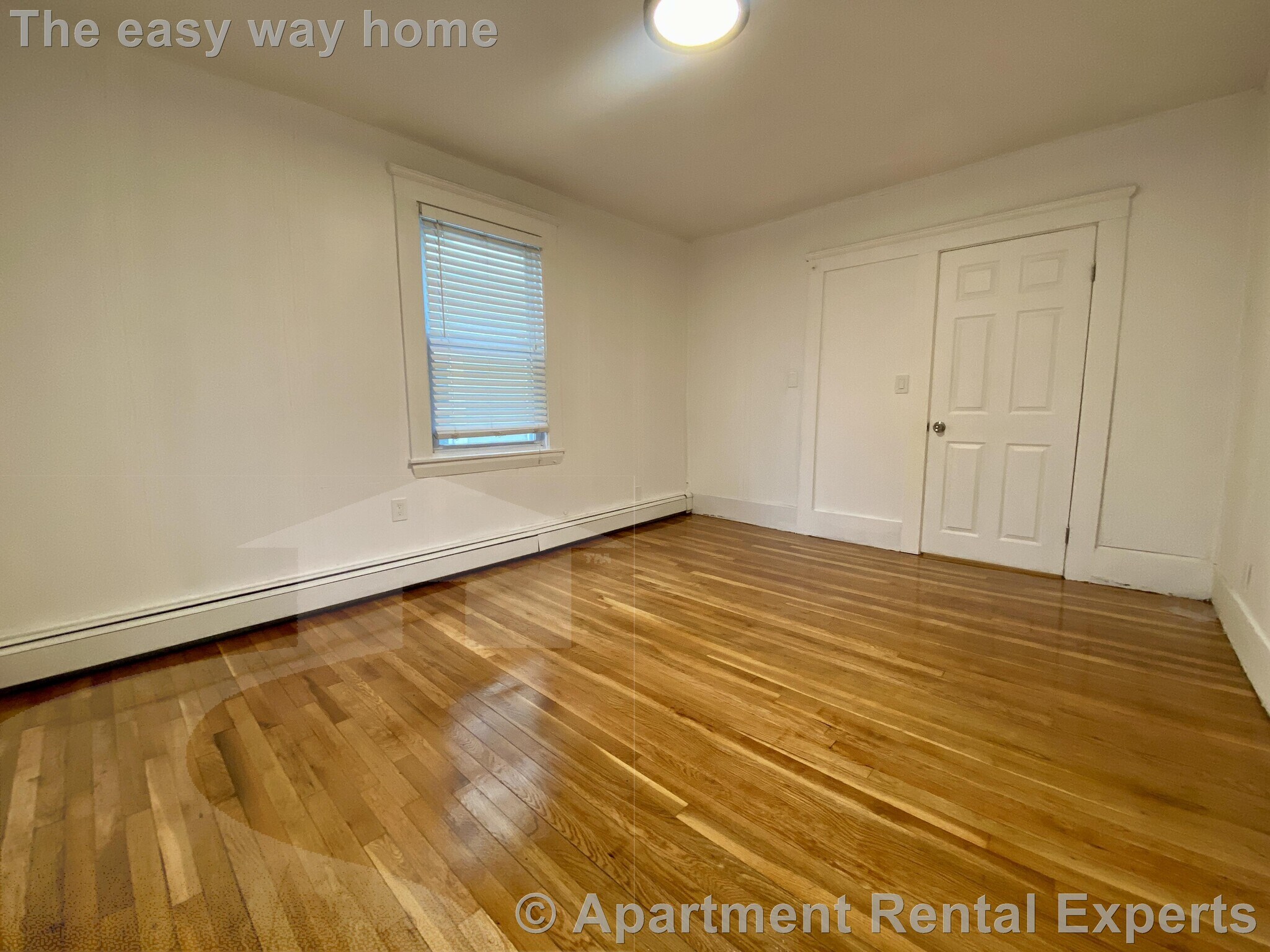 Building Photo - 66 Elm St