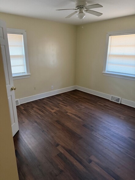 Building Photo - 109 Crestview Rd