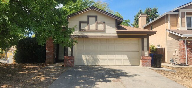 Building Photo - 6415 Canyon Creek Way