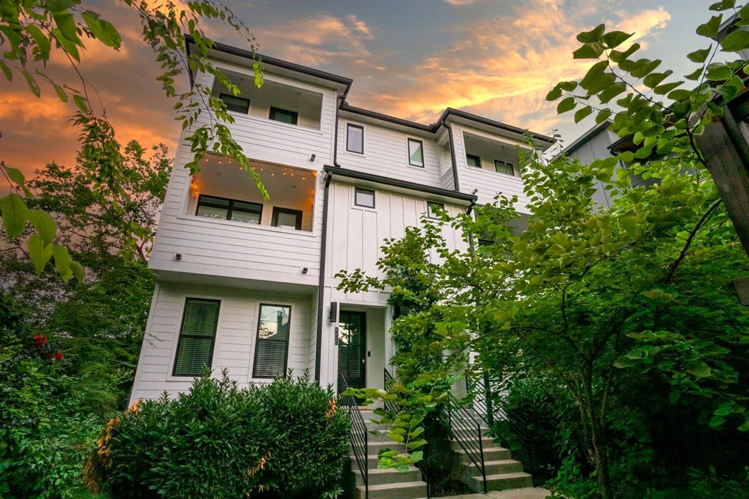 Building Photo - 111 N 9th St