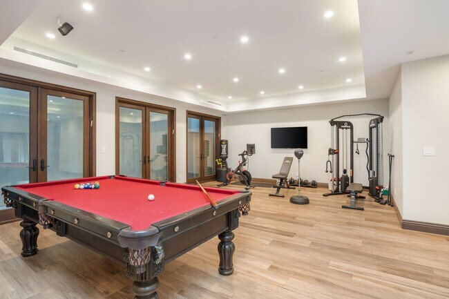 Building Photo - Beverly Hills Luxury Villa with Resort-Style Pool & Spa