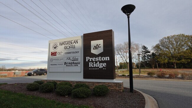 Building Photo - 1985 Startown Rd