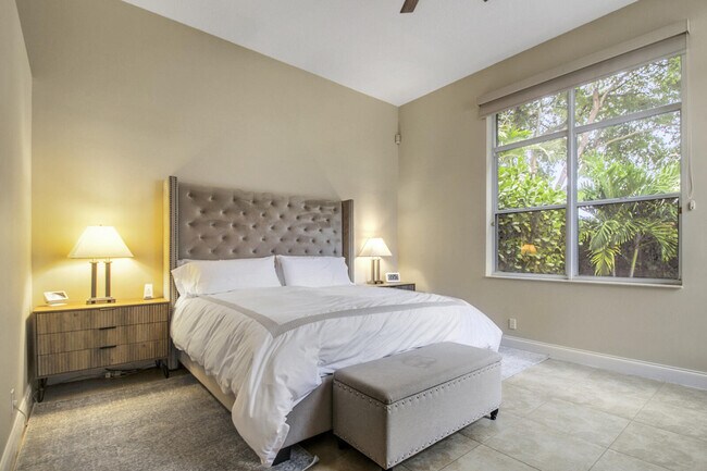 Building Photo - 6684 NW 23rd Ter