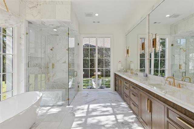 Building Photo - 9143 Blf Holw Ct