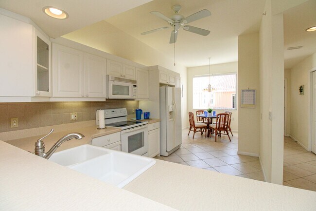 Building Photo - ***FALLING WATERS***ANNUAL UNFURNISHED REN...