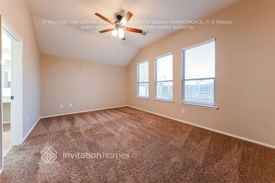 Building Photo - 112 Hackberry Trail