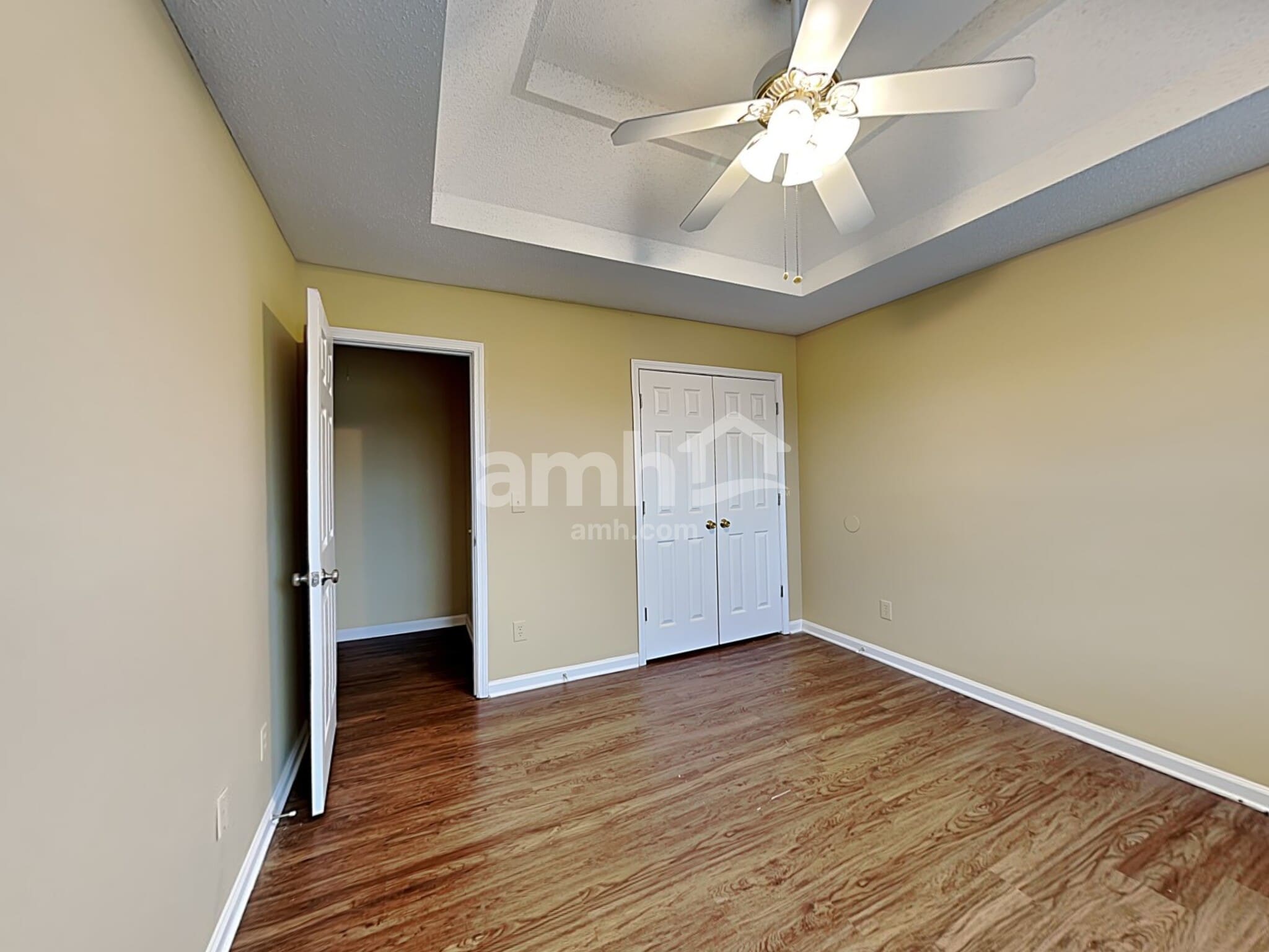 Building Photo - 1642 Village Place Cir NE