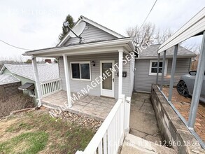 Building Photo - 935 Hilltop St