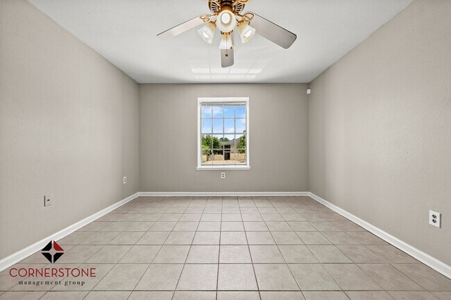 Building Photo - LOCATED MINUTES FROM LSU BASEBALL/FOOTBALL FIELD! 2 BED, 1 BATH!