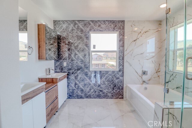 Building Photo - 14433 Buvan Ct
