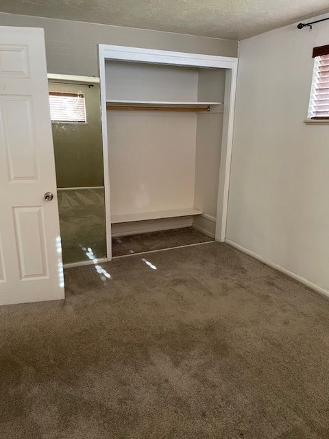 Building Photo - 116 W 250 S