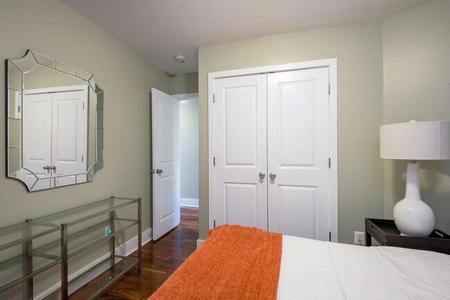 Building Photo - 401 Constitution Ave NE