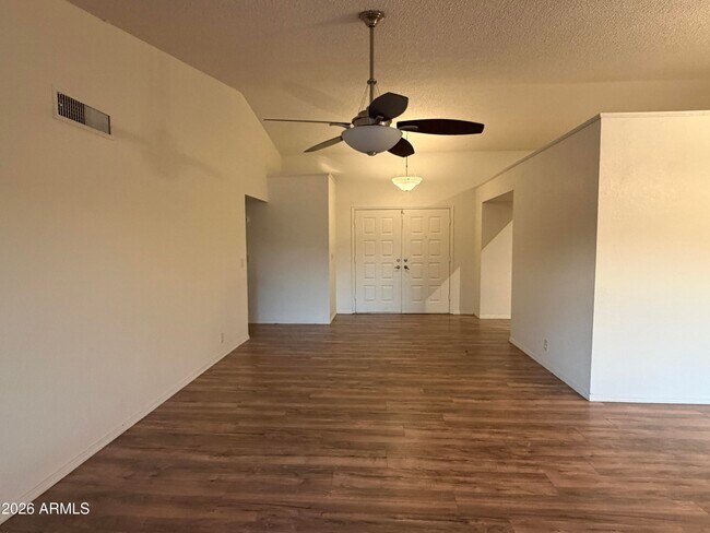 Building Photo - 6509 W Cochise Dr