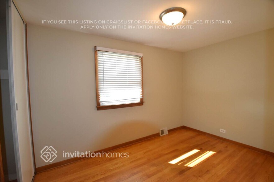 Building Photo - 3615 Cleveland Ave