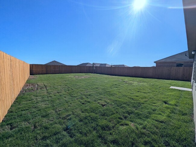 Building Photo - 15128 Tejano St