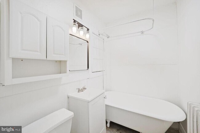 Primary Photo - 1430 A St SE