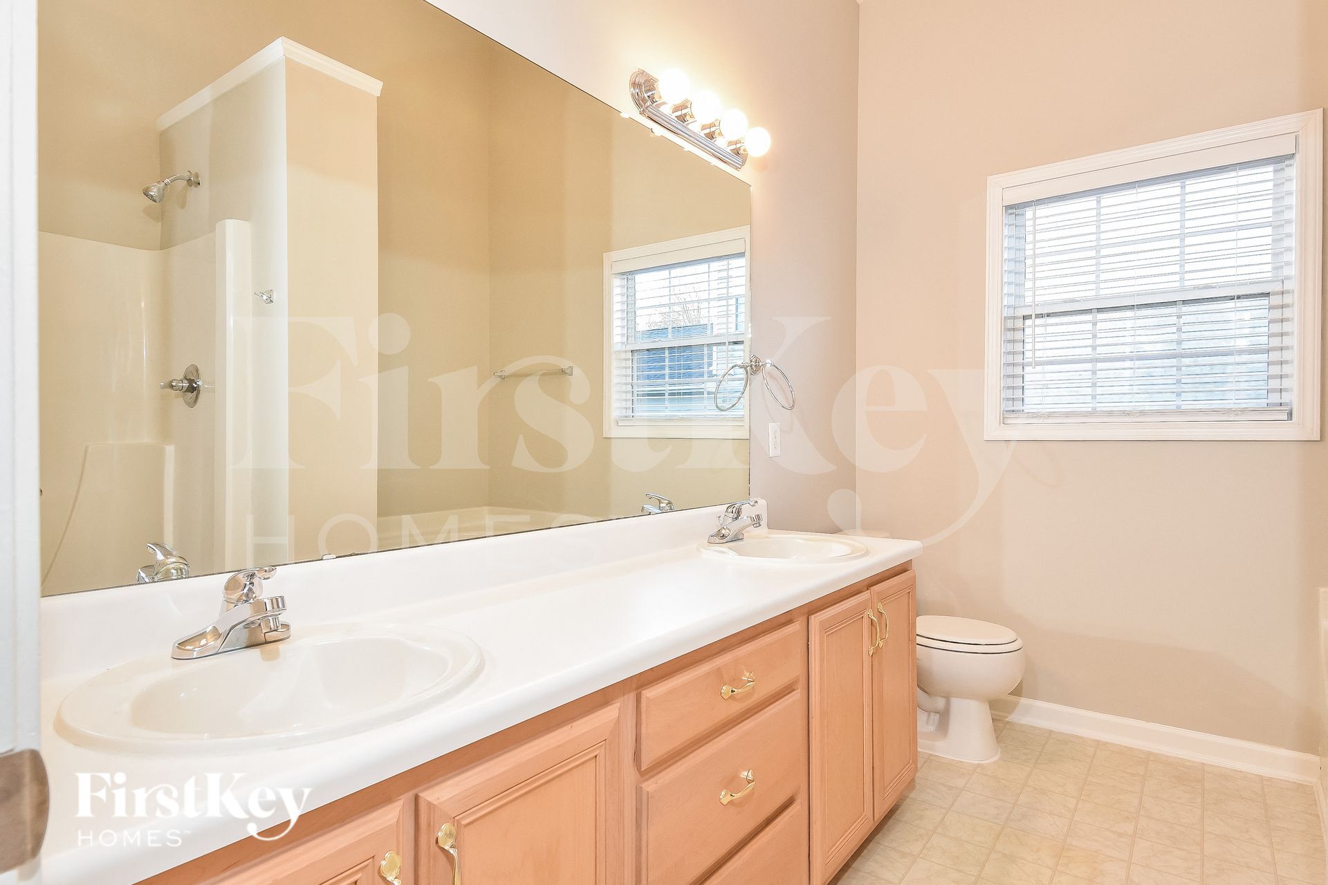 Building Photo - 4512 Camden Ridge Dr