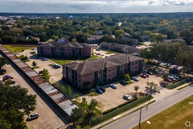 Amber Oaks Apartments Pearland Tx Apartment Finder
