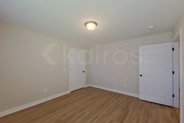 Building Photo - 105 Robin St