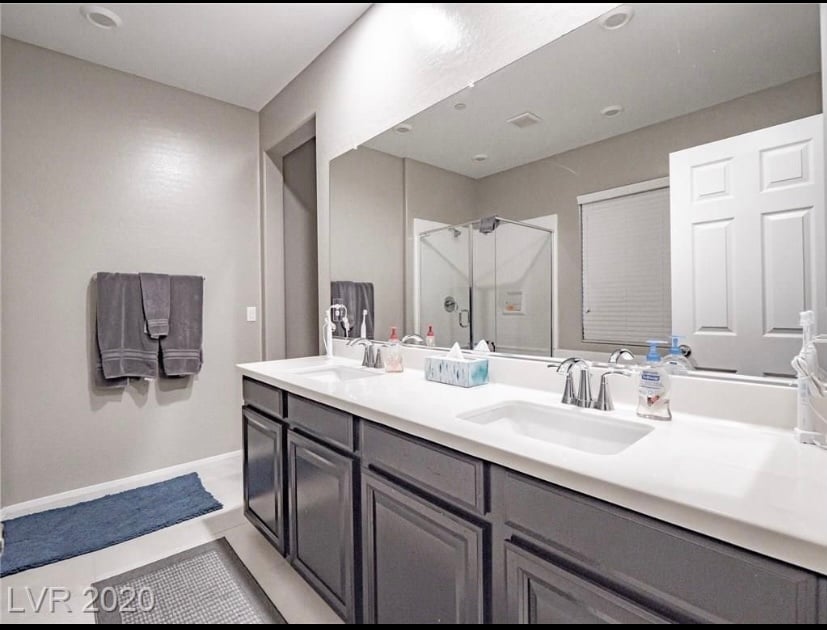 Building Photo - 8418 Classique Ave