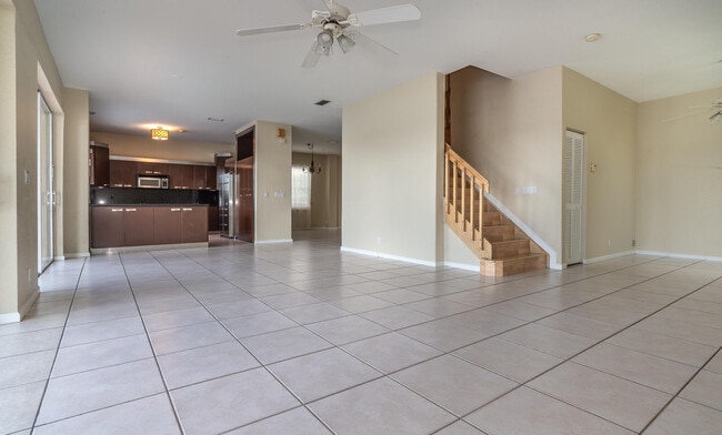 Building Photo - 122 SW 164th Terrace