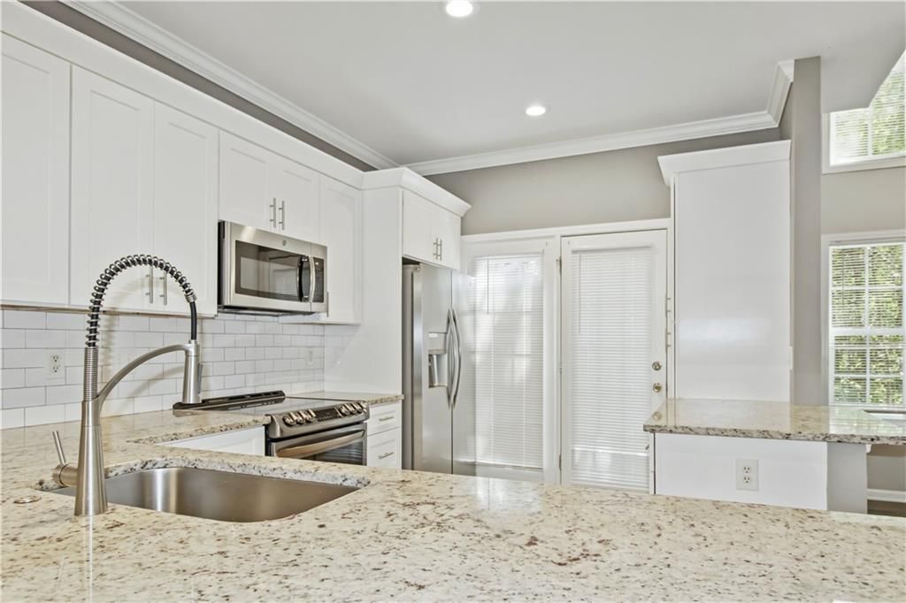 Building Photo - 1975 Hoods Fort Cir NW