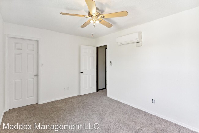 Building Photo - 4 br, 3 bath House - 6405 Sonrisa Pl NE
