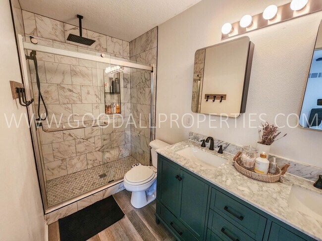 Building Photo - Updated 3 Bedroom Home in Waukee