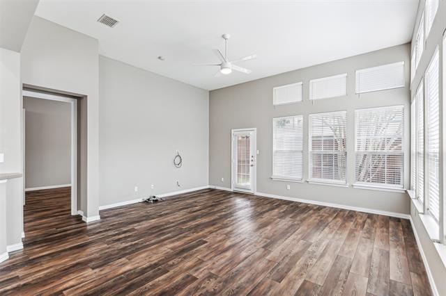 Building Photo - 1848 Sandpiper Ln