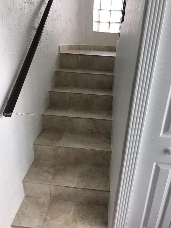 Building Photo - 3796 SW 88th Ct