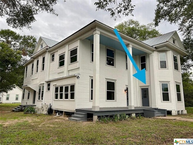 Primary Photo - 409 S Pumphrey St