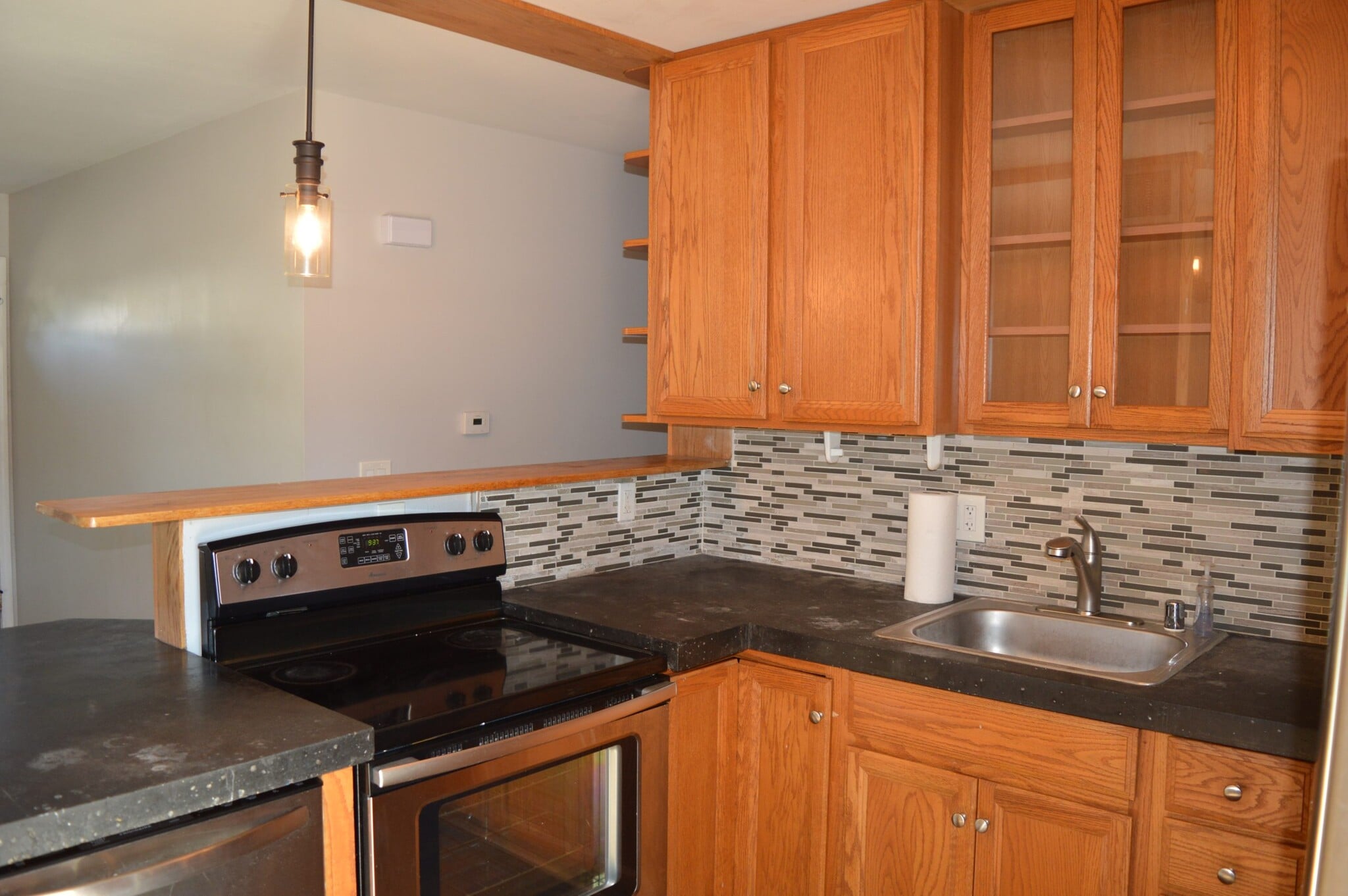 Building Photo - 2543 Chesapeake Dr