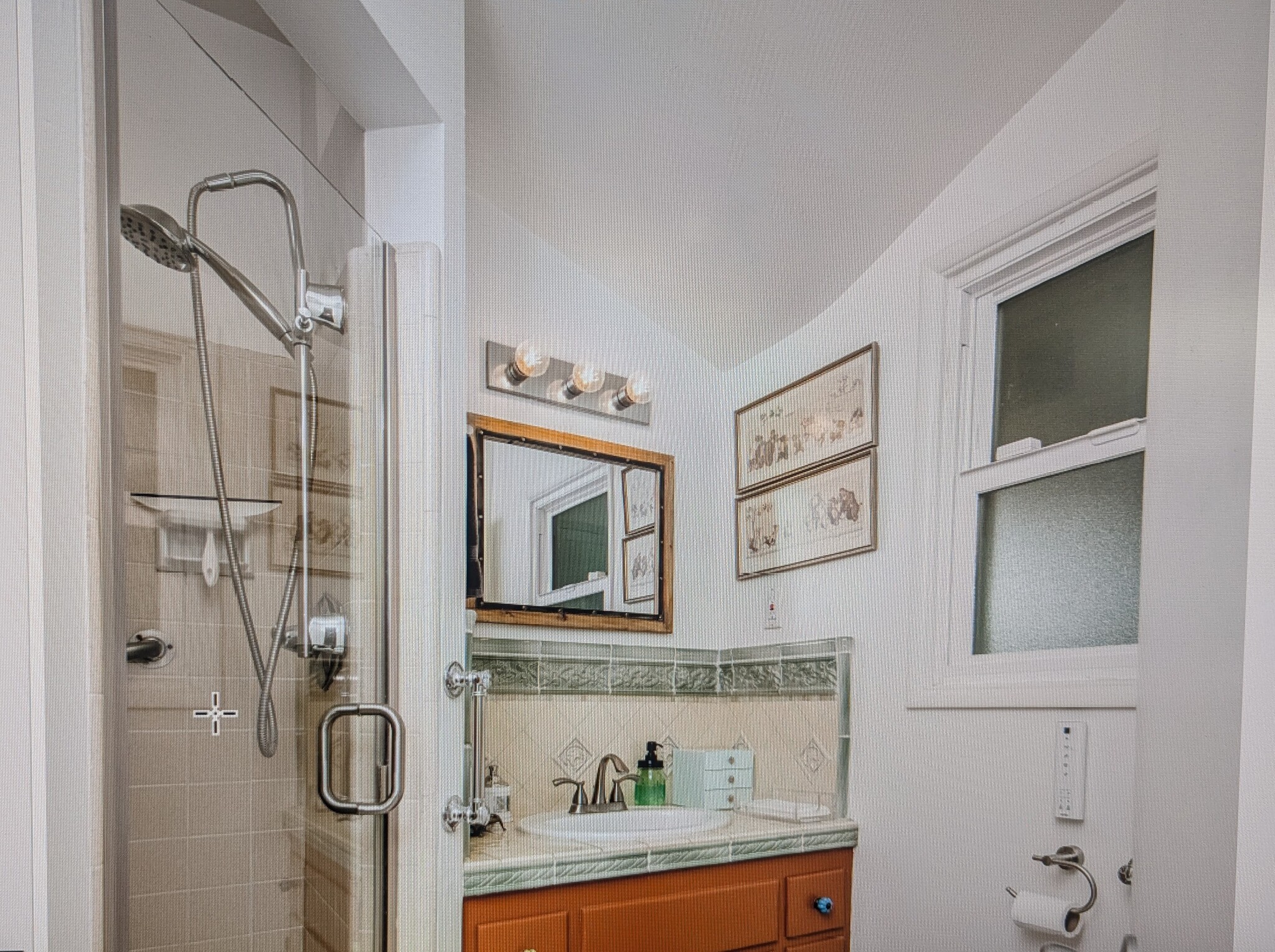 Bathroom - 6029 Greenbush Ave