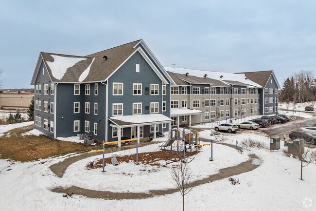 Building Photo - Decker Dwellings